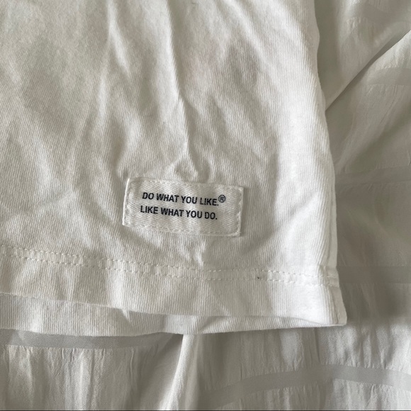 Life is Good Tee - Picture 4 of 6